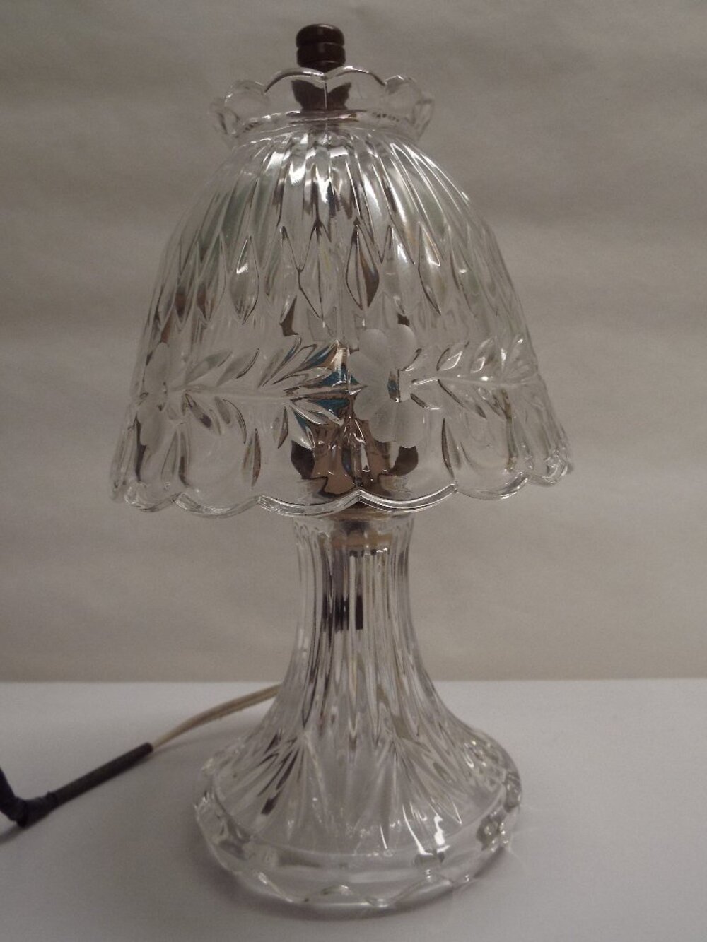 PRINCESS HOUSE Heritage Romance Collection Crystal Lamp - VINTAGE, needs rewired